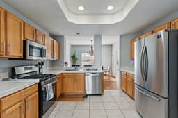 Cozy 3BR Townhome with Pool Access Near Biltmore