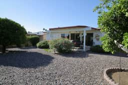 Fountain of the Sun Gem: 2BR House w/Patio