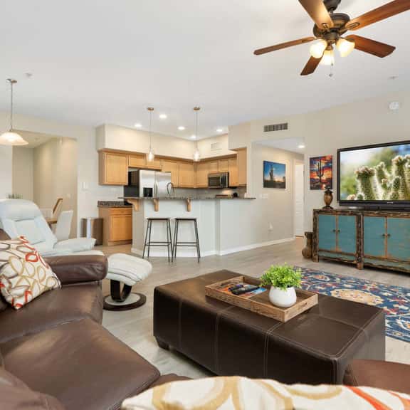 Luxury 2 Bedroom Condo|Desert Ridge|Pool Access - Image 1