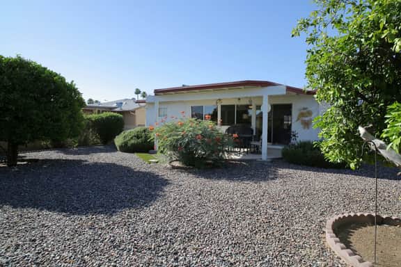 Fountain of the Sun Gem: 2BR House w/Patio