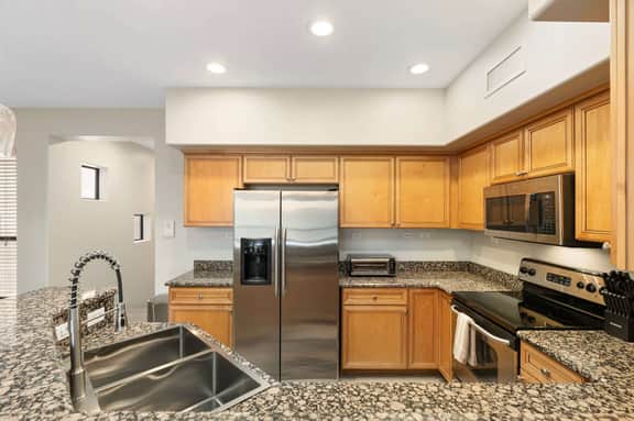 Luxury 2 Bedroom Condo|Desert Ridge|Pool Access