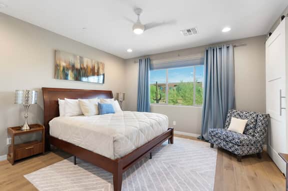 3BR Scottsdale Retreat | Pool EVSE & Mountain View