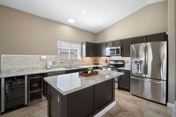 3BR Phoenix Retreat Near Golf & Water Parks - Image 2